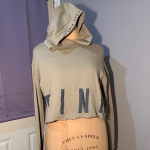 Crop top sweater